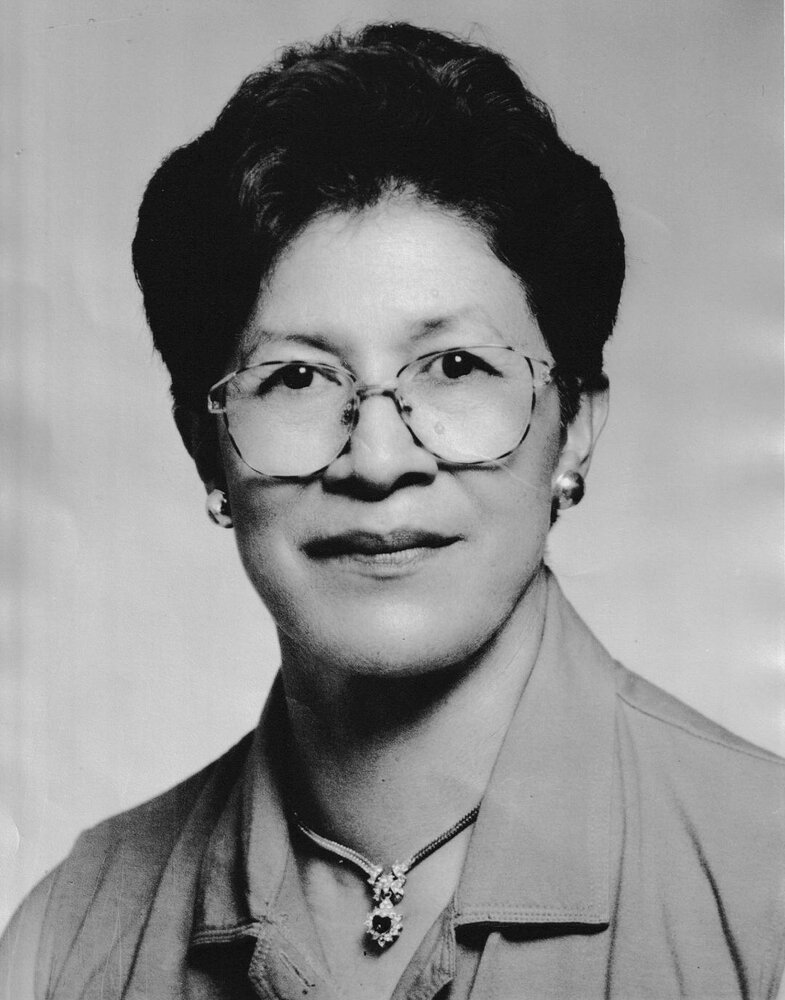 Dolores Lyons